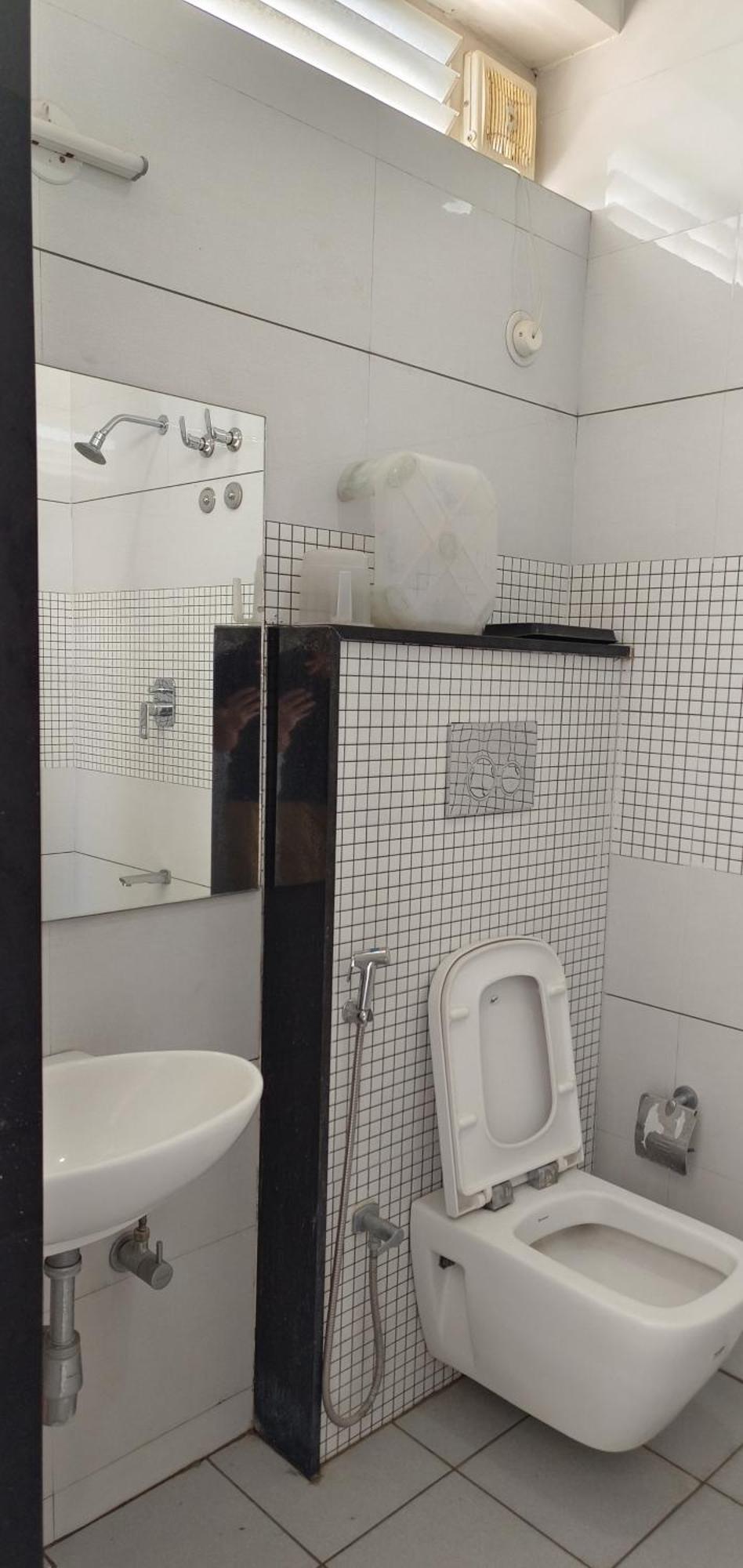 Sugamya Corner Guesthouse Майсуру Номер фото